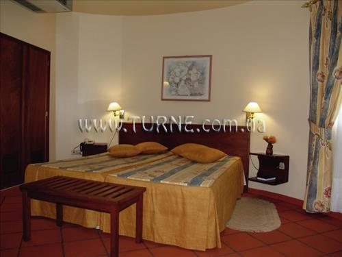 Cabanas de Sao Jorge Village 3* қонақ үйі