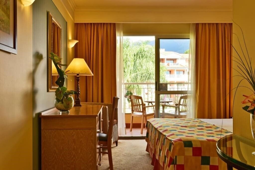 Фото Pestana Miramar 4*