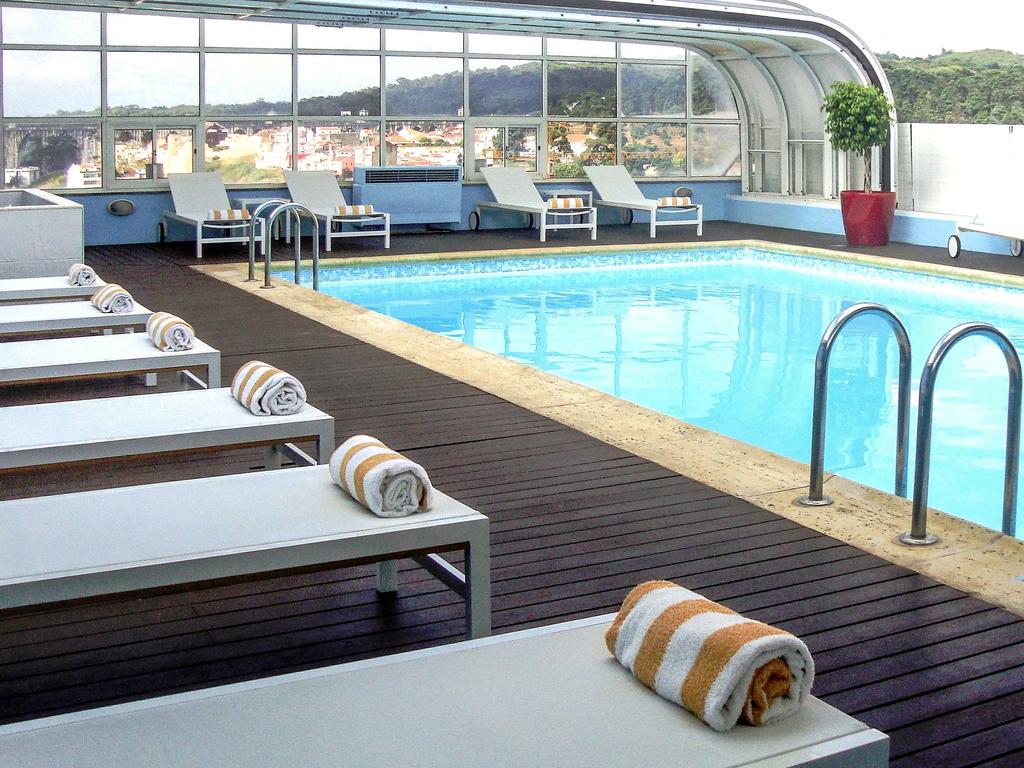 Отель Mercure Lisboa Almada 4*