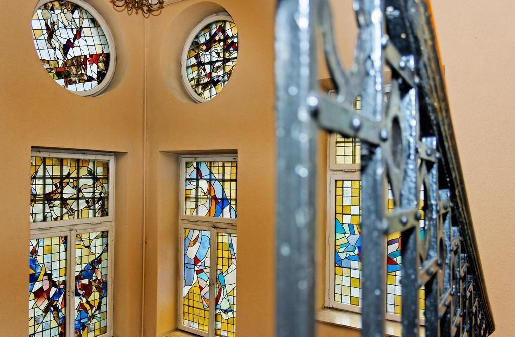 Изображение Coroana 2*