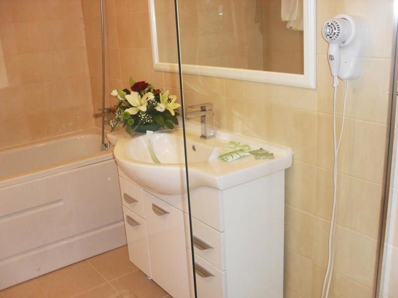 Изображение City Hotel Bucharest 3*