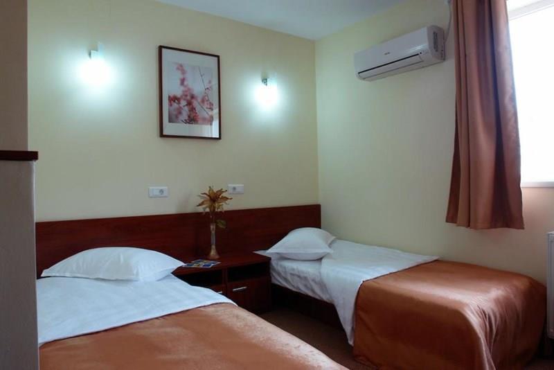 Картинка City Hotel Bucharest 3*