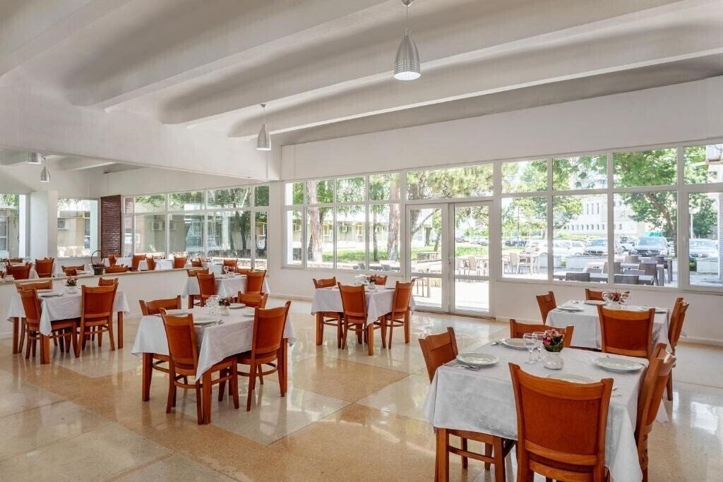 Фотография Hotel Siret 3*