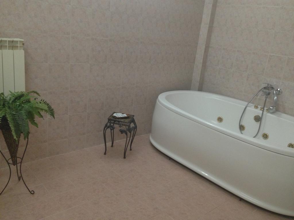 Изображение Guci 3*