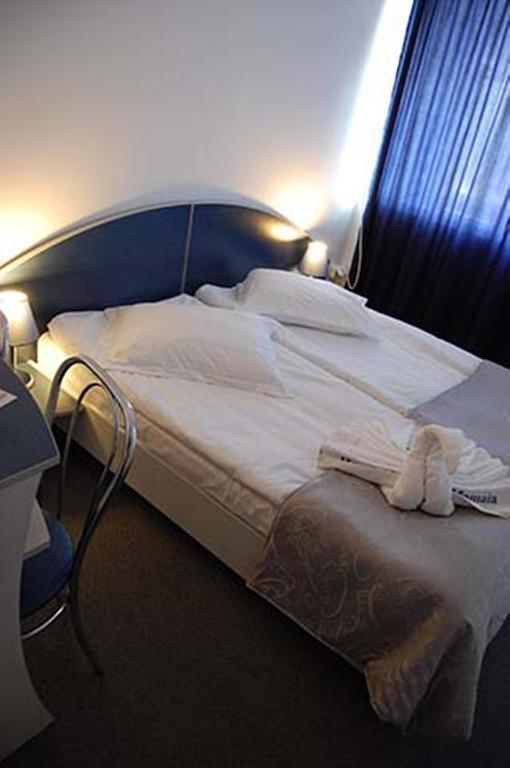 Изображение Aurora 2*