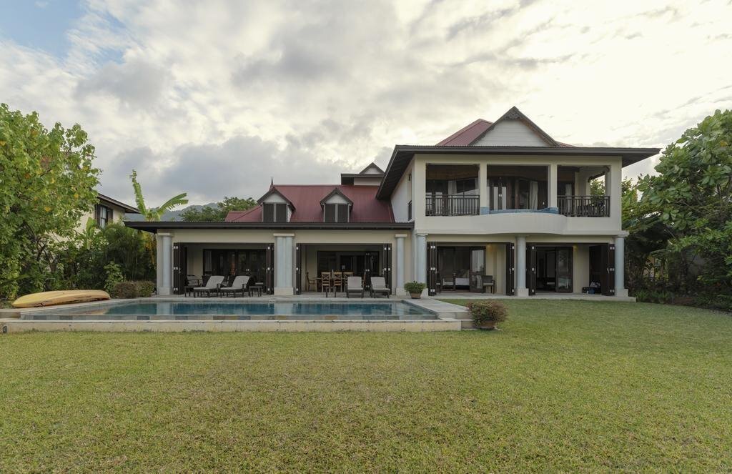 Отель Villa Des Roses вилла