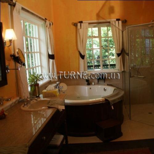 Отель Residence On The Rocks 5*