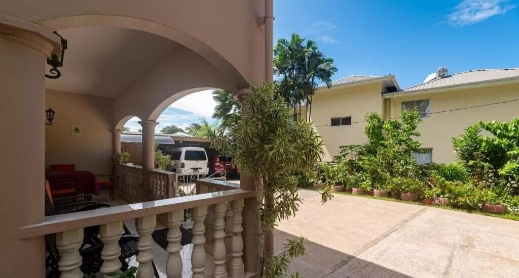 Картинка Chez Benoit Self Catering 3*