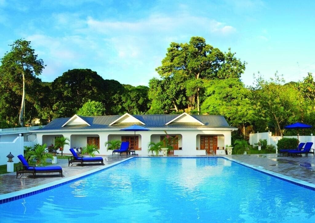 Britannia Hotel 2* қонақ үйі