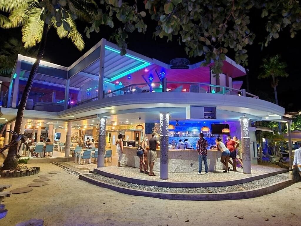 Le Duc De Praslin 4* суреті