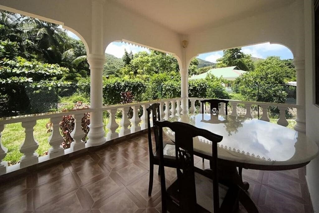 Фото Coco Bay Villa 1*