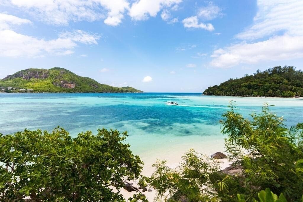 Ja Enchanted Island Resort Seychelles 5* суреті