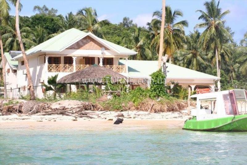 Villa De Cerf вилла қонақ үйі