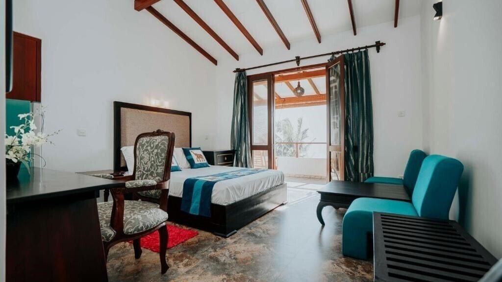 Фото Mother'S Place Nimala 3*