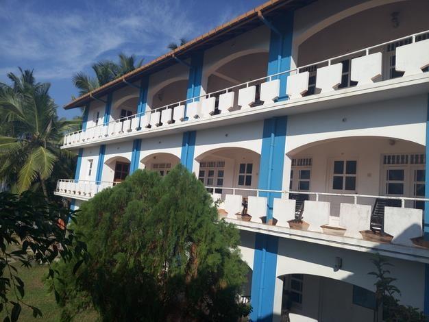 Shangrela Beach Resort 2* суреті