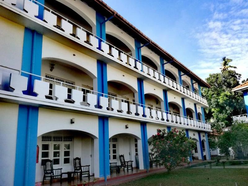 Shangrela Beach Resort 2* қонақ үйі