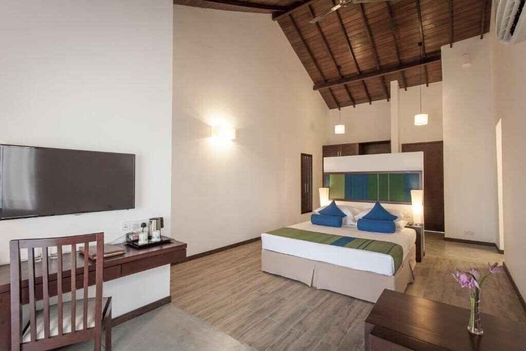 Фотография The Calm Resort 4*