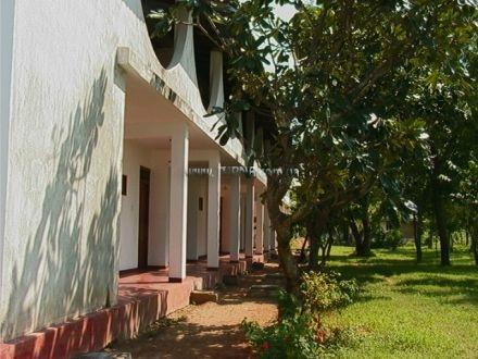 Фотография Nilaveli Garden Inn 3*