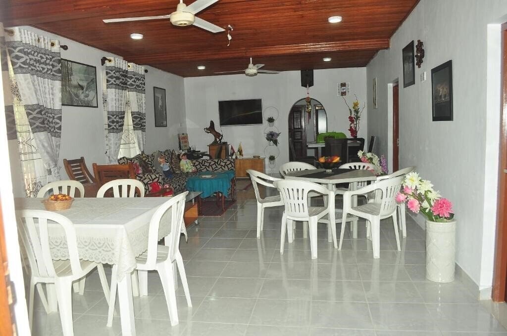 Фотография Nadee Villa Guest House гостиный двор