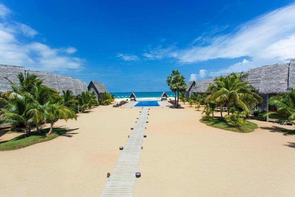 Maalu Maalu Resort & Spa 5* суреті