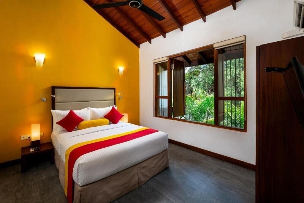 Фото The Thinnai Hotel (All Suite Boutique) 1*