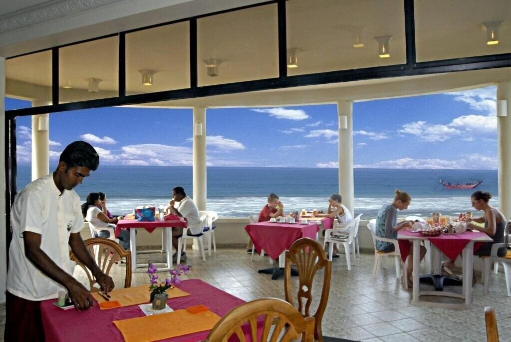 Картинка Oasey Beach 3*