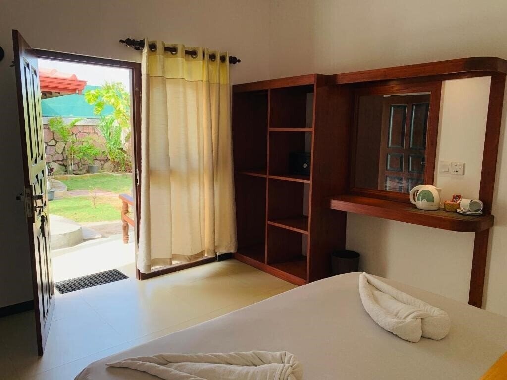 Фото Janus Paradise Rest Guest House 1*