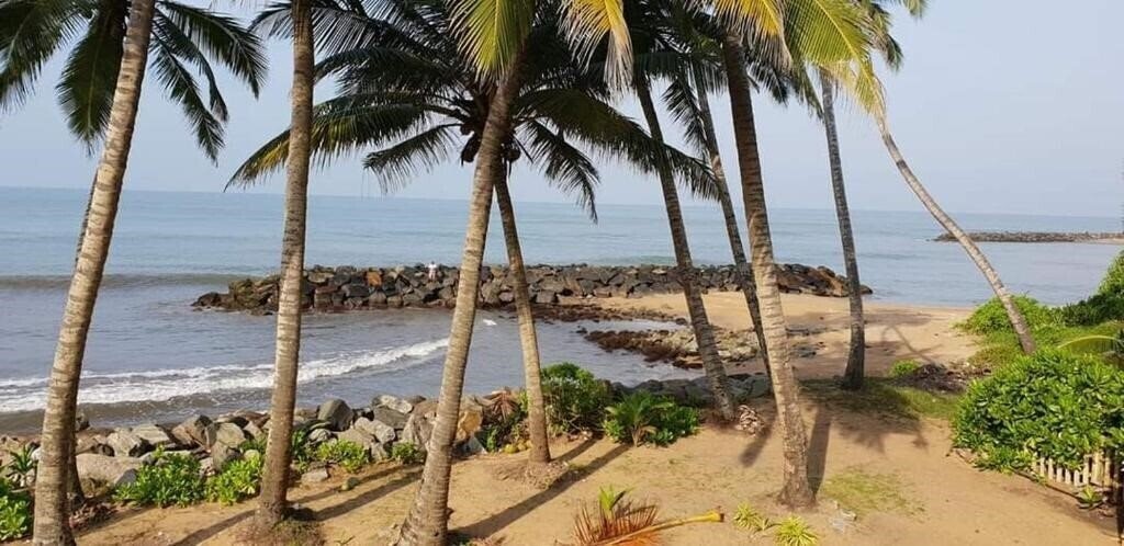 Oreo Beach Hotel 3* суреті