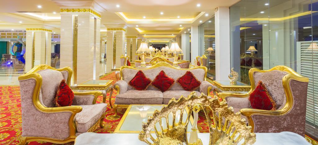 Grand Kandyan 4* фотосуреті