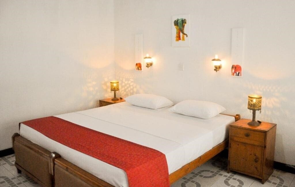 Фото Hotel Thai Lanka 2*