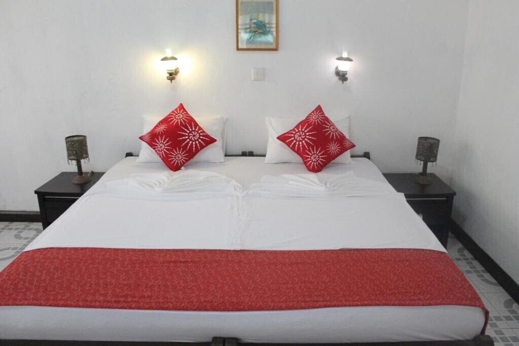 Картинка Hotel Thai Lanka 2*