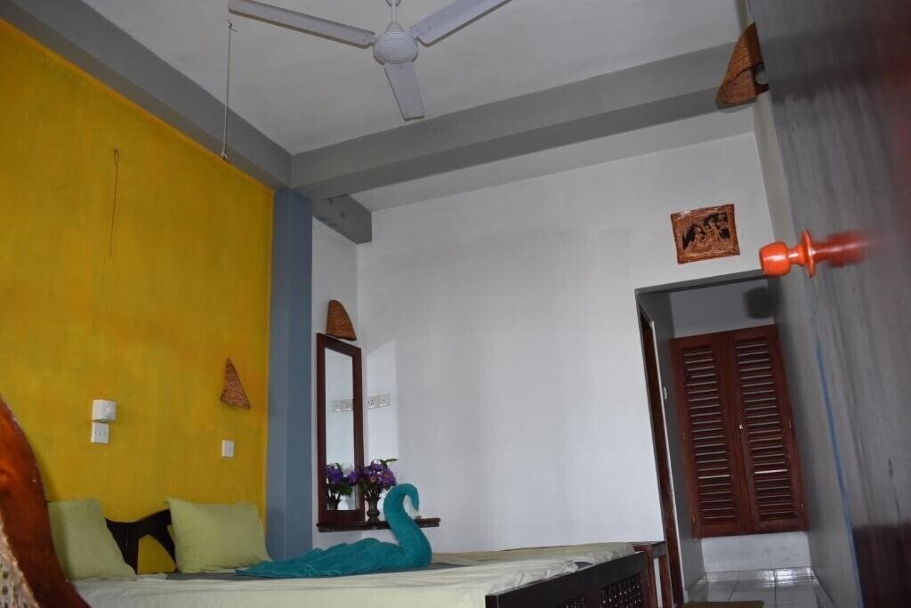 Фотография White Pearl Beach 3*