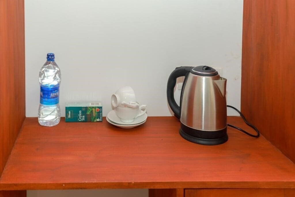 Фотография Travellers Hotel Hikkaduwa 3*