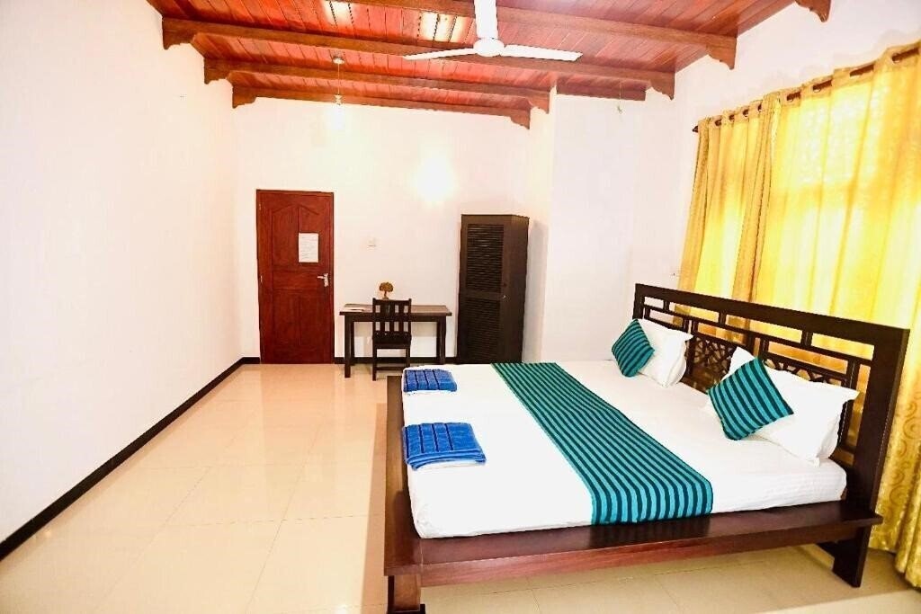 Фотография White Horse Hikkaduwa 3*