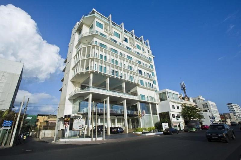 Mirage Colombo Hotel 4* қонақ үйі