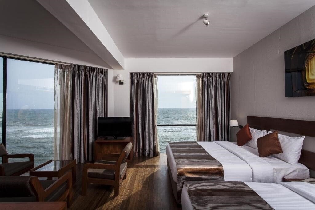 The Ocean Colombo 4* суреті
