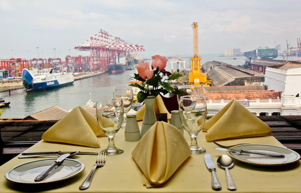 Grand Oriental 3* қонақ үйі