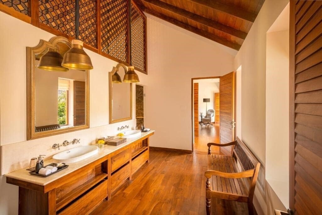 Ishq Colombo 3* фотосуреті