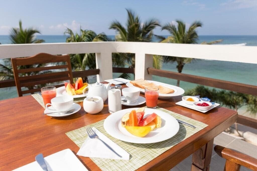 Lakraj Heritage Hotel 3* фотосуреті