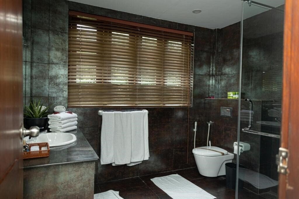 Paradise Beach Club Mirissa 3* қонақ үйі