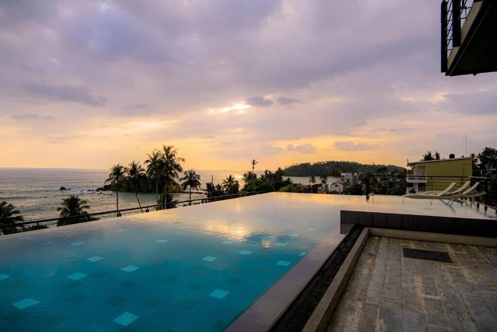 Somerset Mirissa Blue 5* қонақ үйі