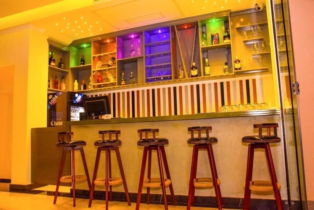 Ruvisha Beach Hotel (ex. Ruvisha Beach Hotel) 4* суреті