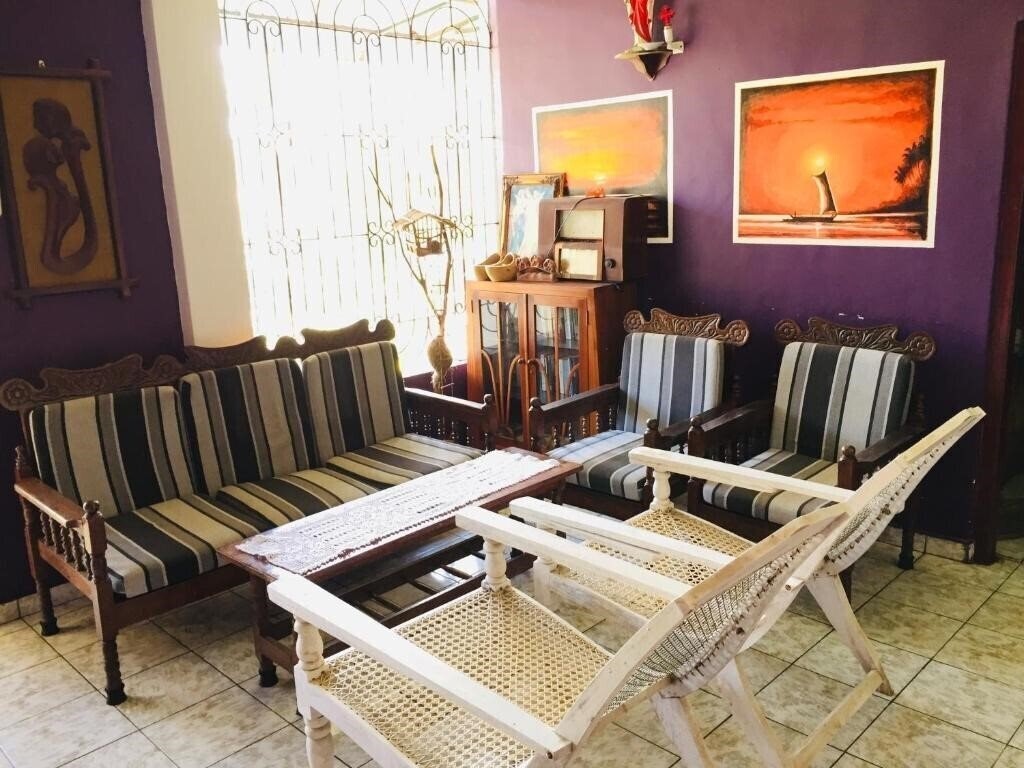 White House Negombo 3* фотосуреті