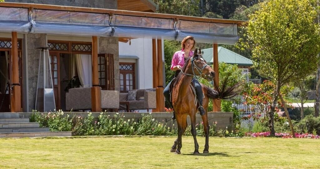 W15 Lake Gregory 3* фотосуреті