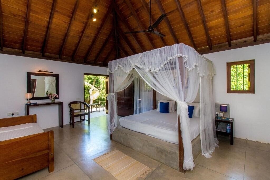 Изображение Palm Paradise Cabanas 3*
