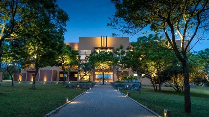 Отель Sooriya Resort & Spa 4*