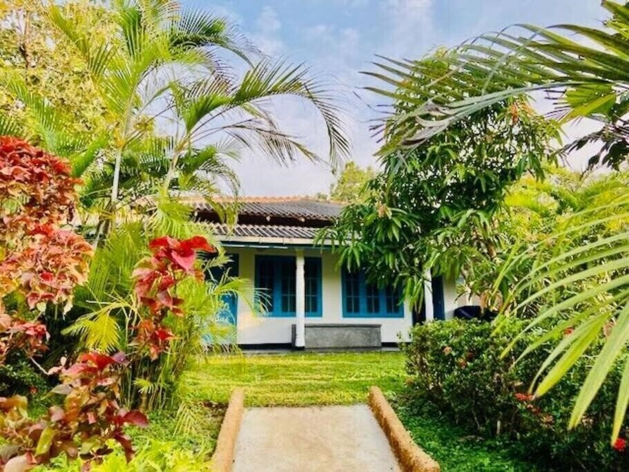 Отель Hotel The Key - Garden Villa 2*