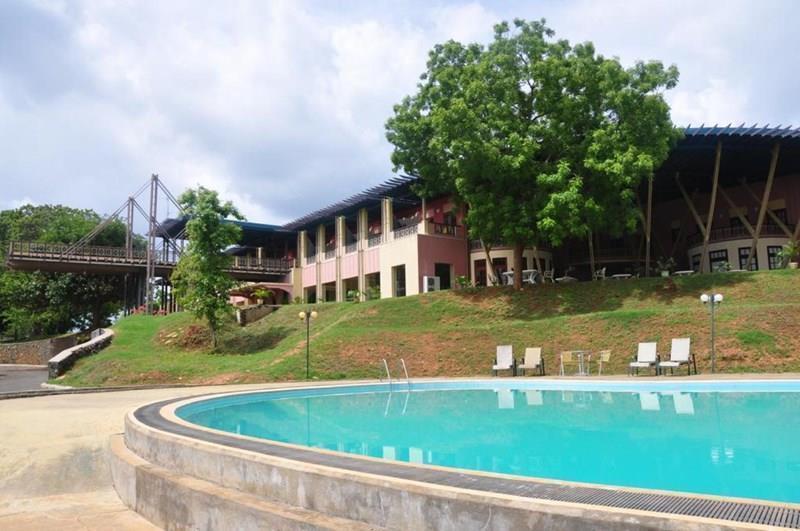 Отель Welcombe Hotel 3*