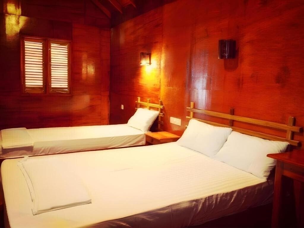 Фото Silver Beach Hotel 2*