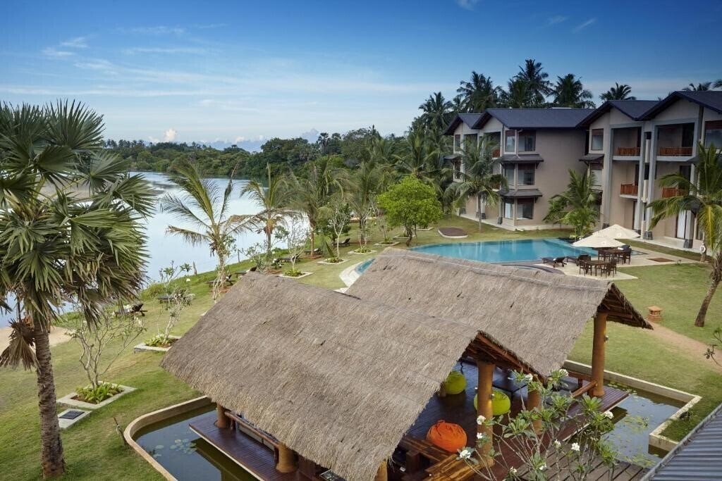 Amaranthe Bay 5* суреті